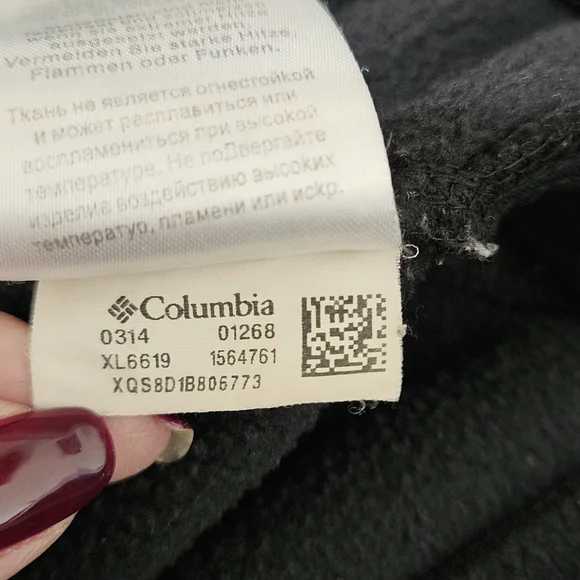 Vintage COLUMBIA SPORTSWEAR Black Full Zip Hoodie - Picture 11 of 12